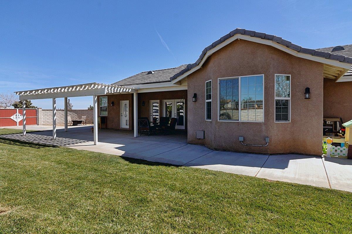10378 Cordero Rd, Phelan, CA 92371 photo 15