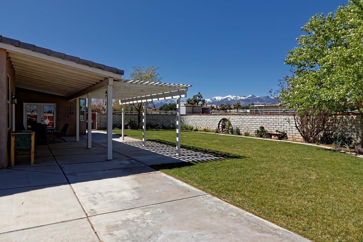 10378 Cordero Rd, Phelan, CA 92371 photo 32