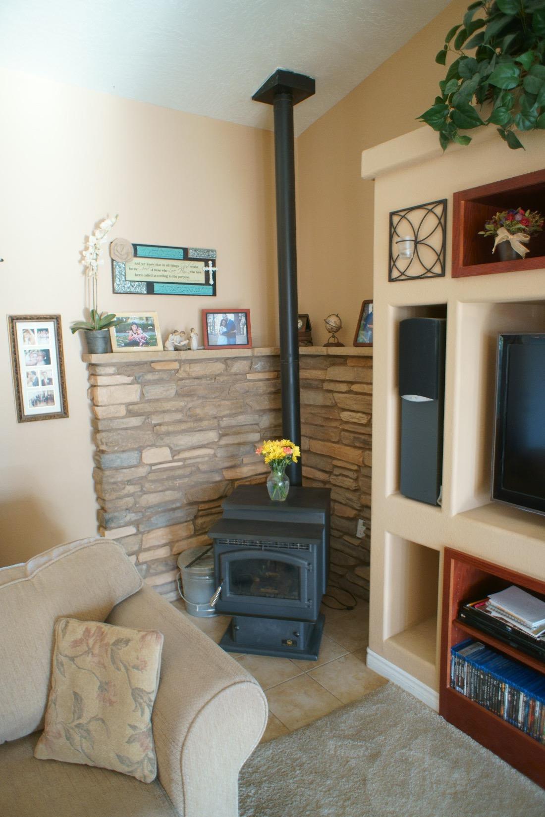 11125 Valle Vista Rd, Phelan, CA 92371 photo 13