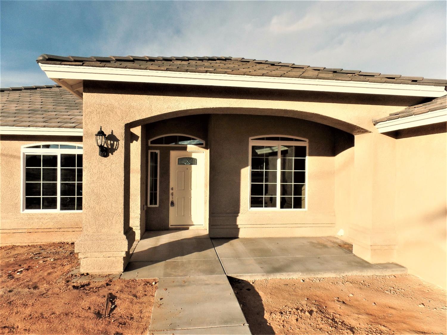10677 4th Ave, Hesperia, CA 92345 photo 17