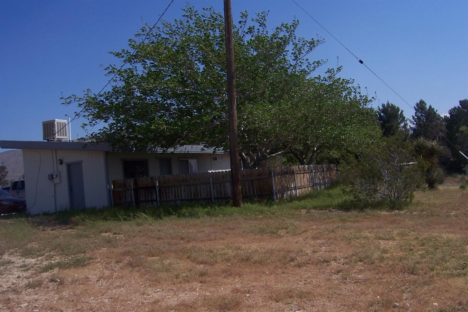 10032 Merino Ave, Apple Valley, CA 92308 photo 23