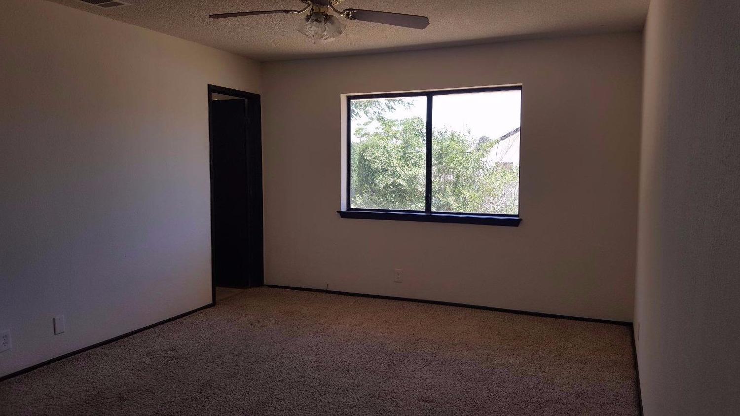 18384 Fairburn St, Hesperia, CA 92345 photo 15