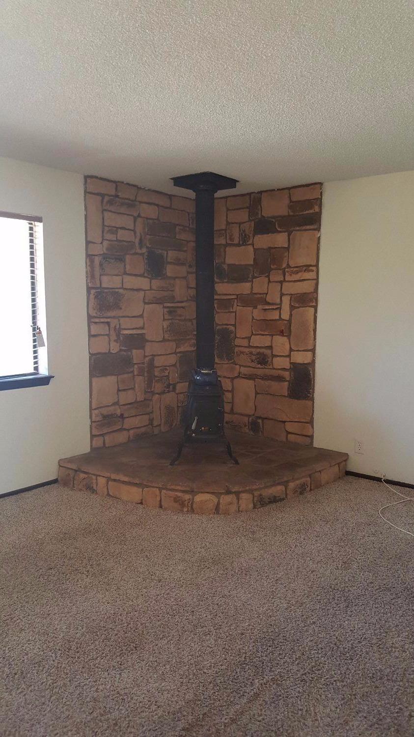 18384 Fairburn St, Hesperia, CA 92345 photo 5