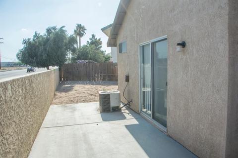 12102 Pluto Dr, Victorville, CA 92392 photo 20