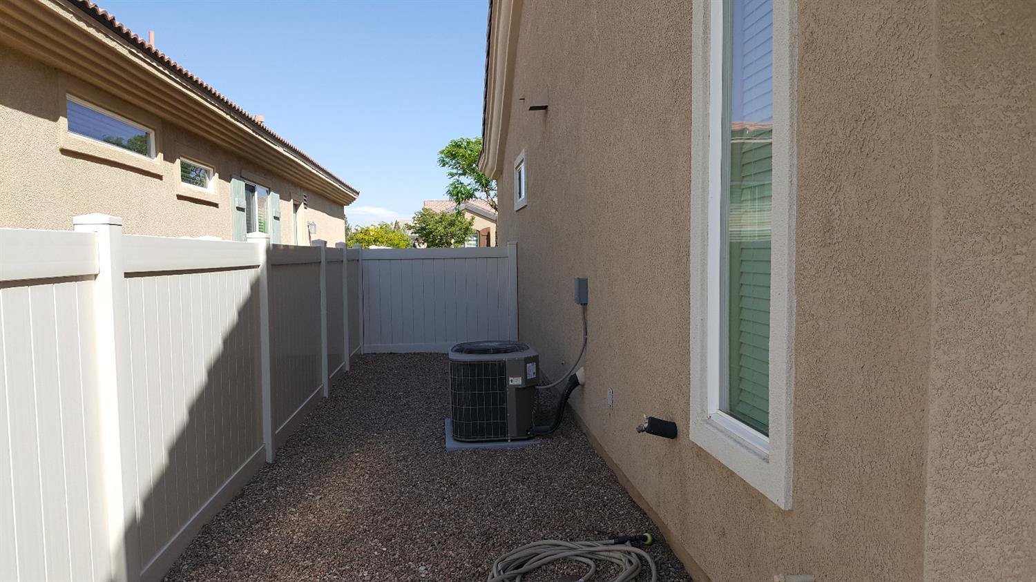 10404 Wilmington Ln, Apple Valley, CA 92308 photo 19