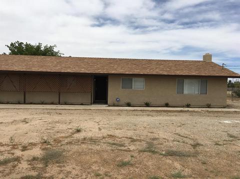 15636 Sycamore St, Hesperia, CA 92345 photo 2