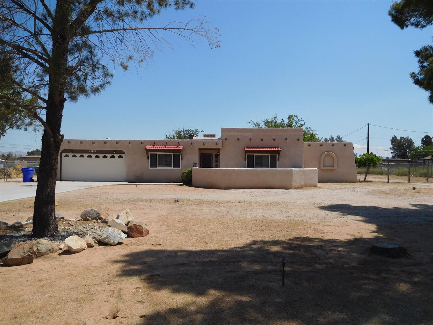 Undisclosed, Apple Valley, CA 92307 photo 2