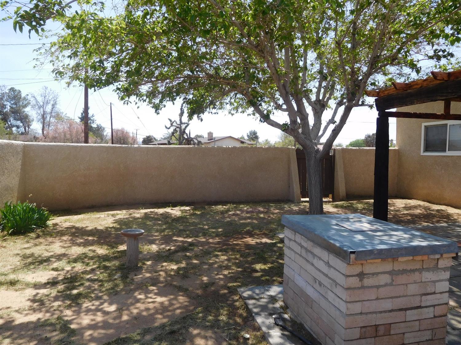 Undisclosed, Apple Valley, CA 92307 photo 29