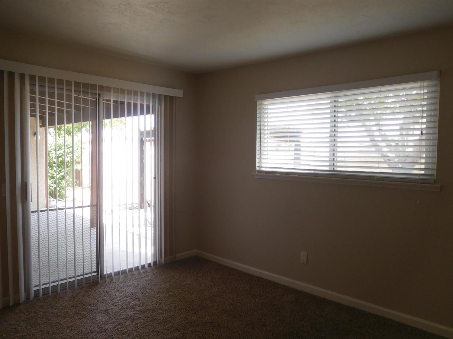 Undisclosed, Apple Valley, CA 92307 photo 19