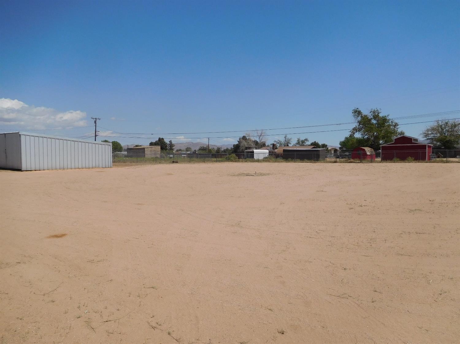 Undisclosed, Apple Valley, CA 92307 photo 37