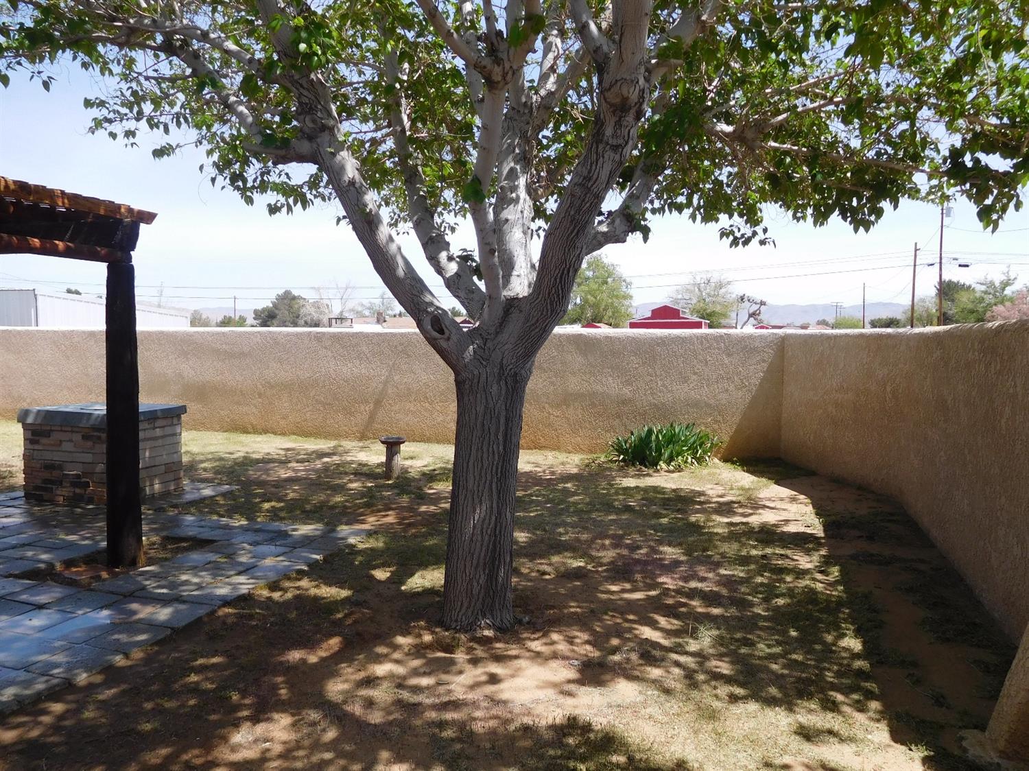 Undisclosed, Apple Valley, CA 92307 photo 31