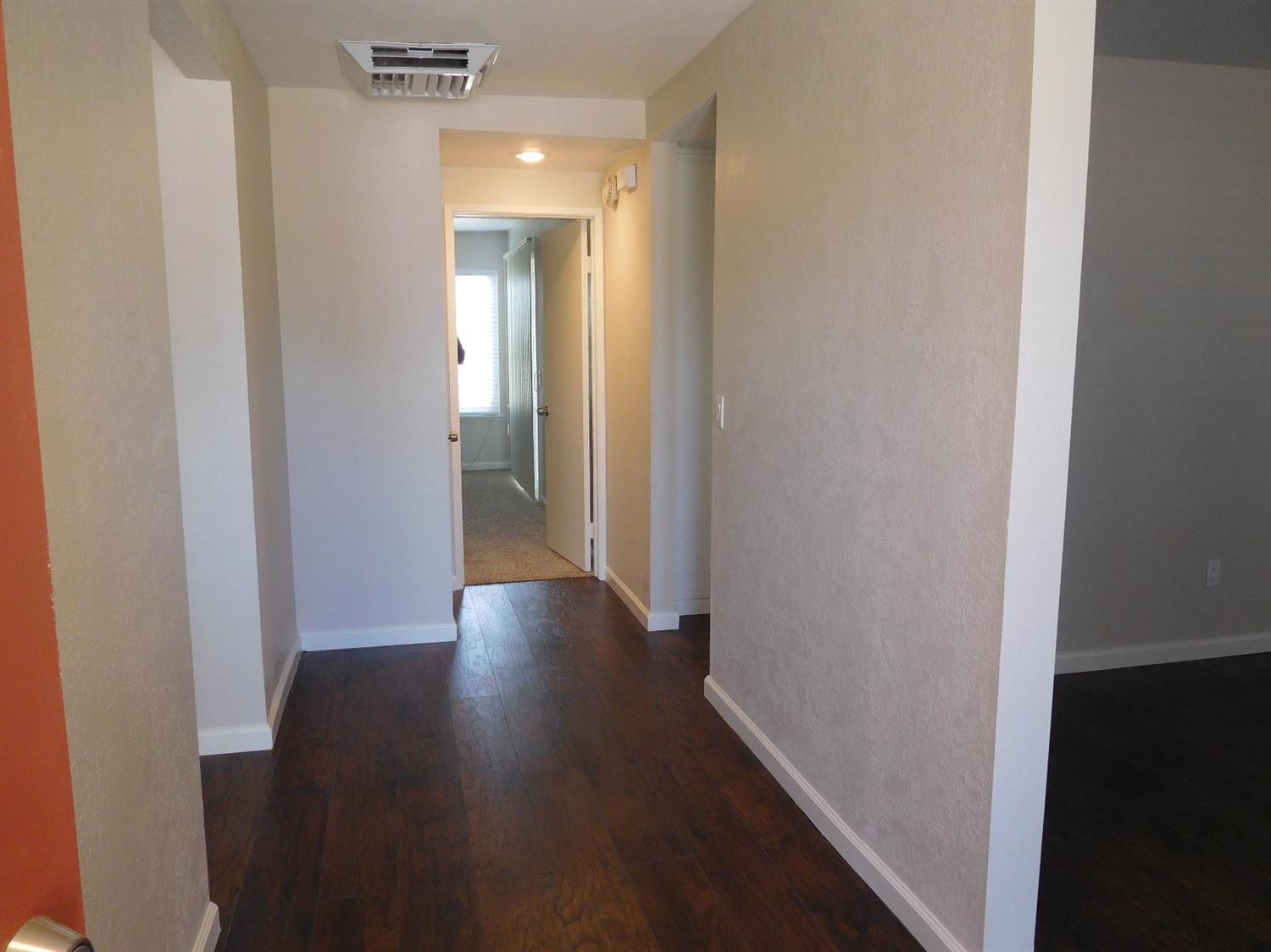 Undisclosed, Apple Valley, CA 92307 photo 22