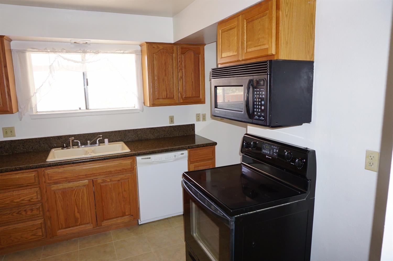 2713 Apollo Dr, Barstow, CA 92311 photo 19