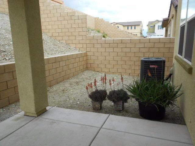 4792 Condor Ave, Fontana, CA 92336 photo 3