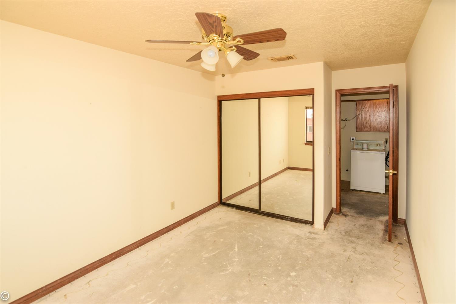18079 Manitou Dr, Apple Valley, CA 92307 photo 30