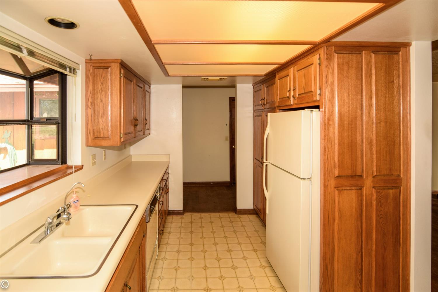 18079 Manitou Dr, Apple Valley, CA 92307 photo 20