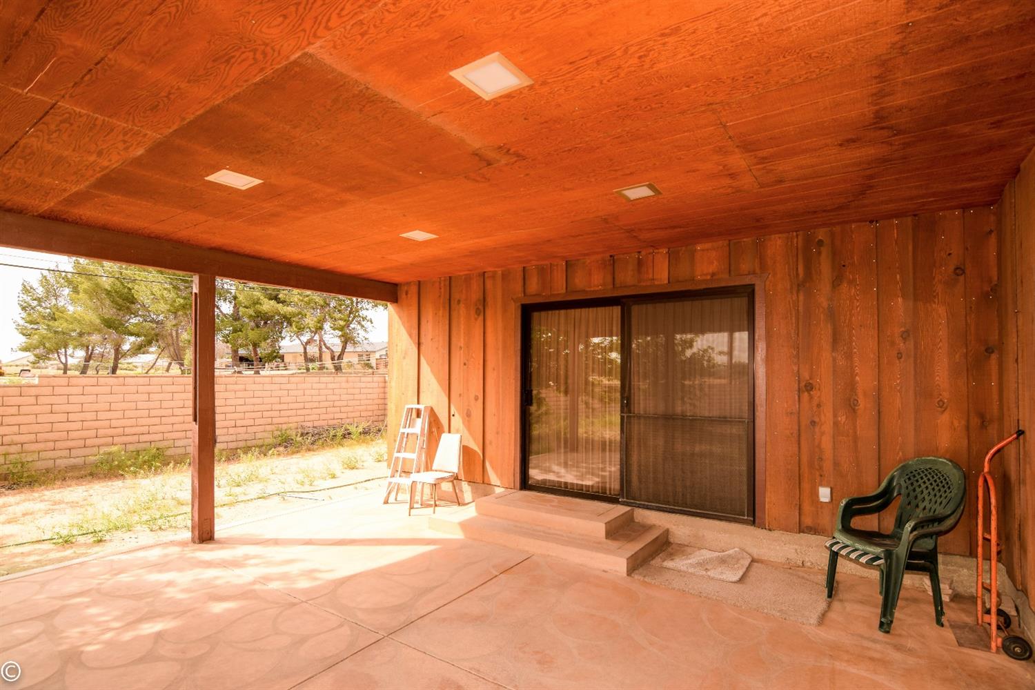 18079 Manitou Dr, Apple Valley, CA 92307 photo 40