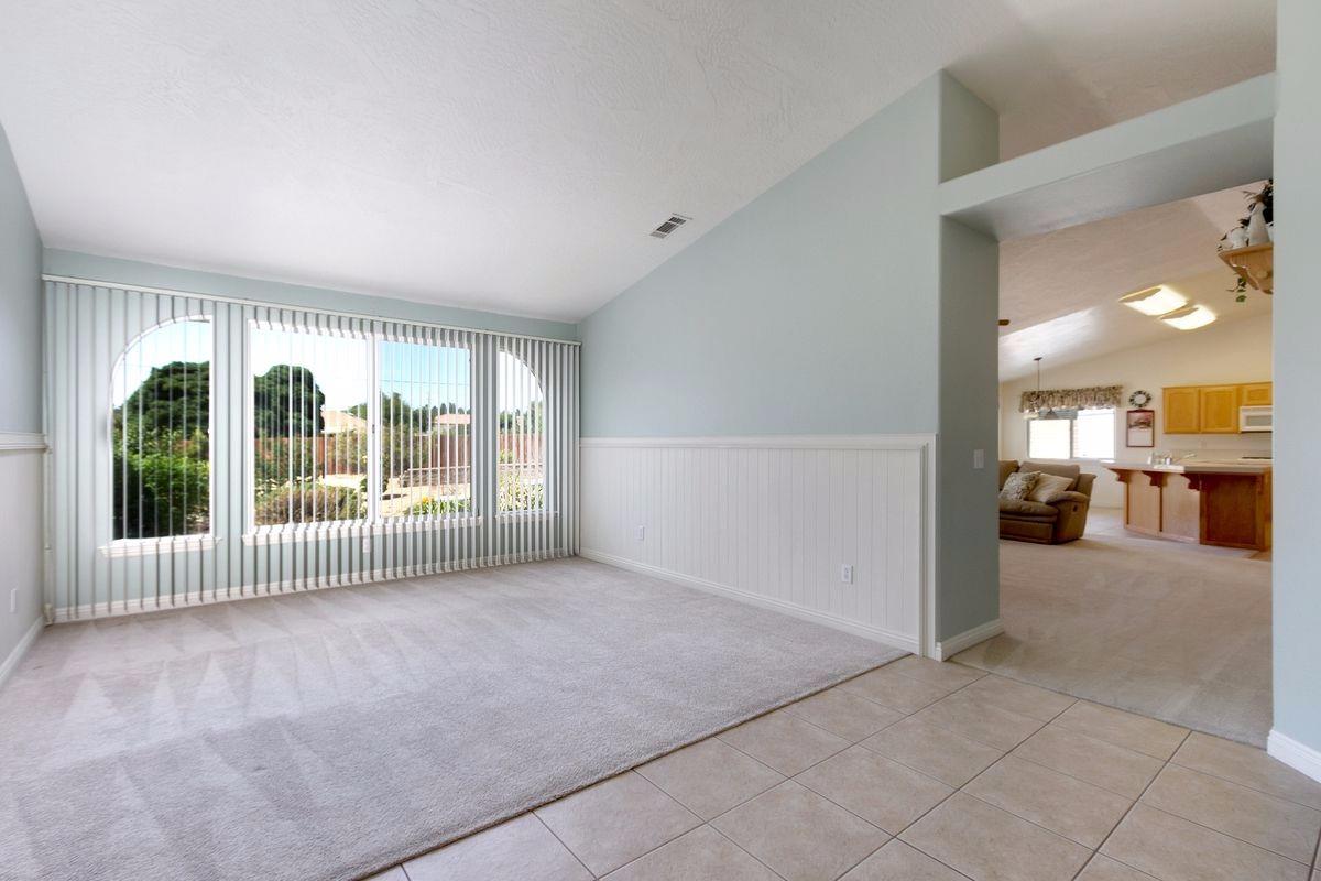 19156 Red Feather Rd, Apple Valley, CA 92307 photo 5