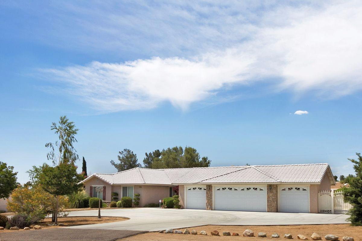 19156 Red Feather Rd, Apple Valley, CA 92307 photo 4