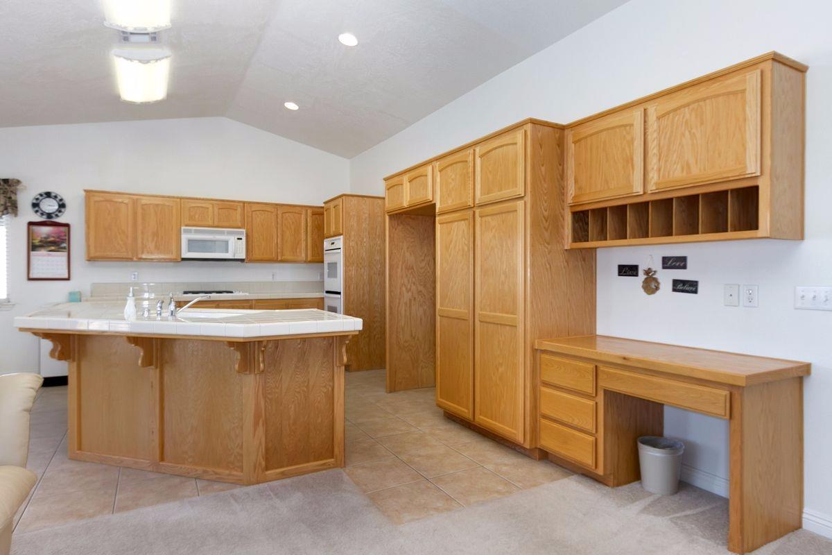 19156 Red Feather Rd, Apple Valley, CA 92307 photo 17