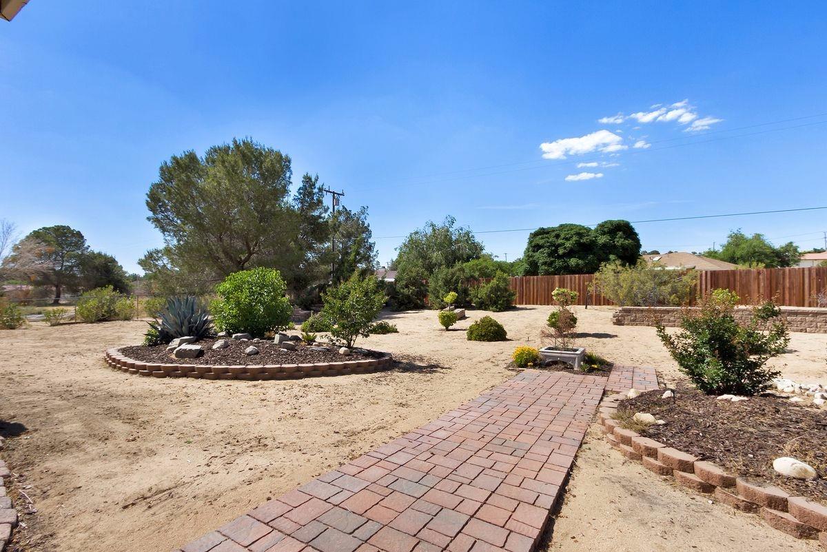 19156 Red Feather Rd, Apple Valley, CA 92307 photo 34
