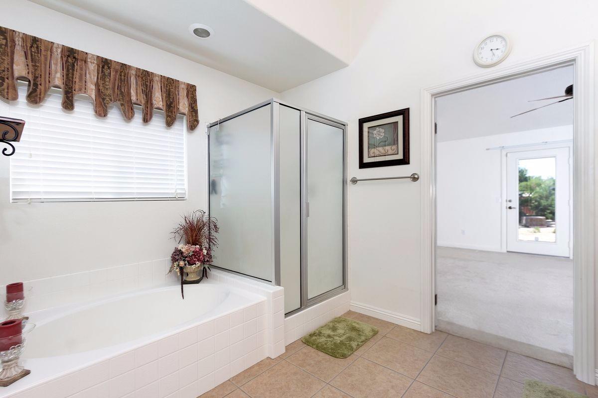19156 Red Feather Rd, Apple Valley, CA 92307 photo 21