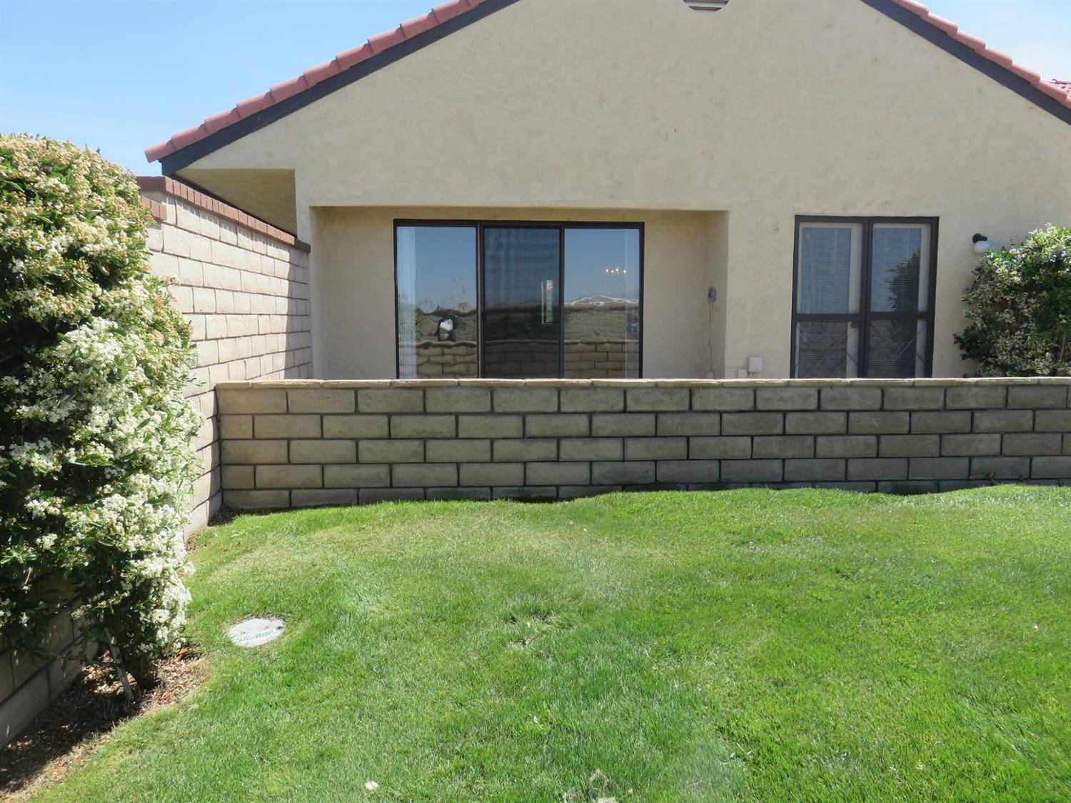 Undisclosed, Apple Valley, CA 92308 photo 17