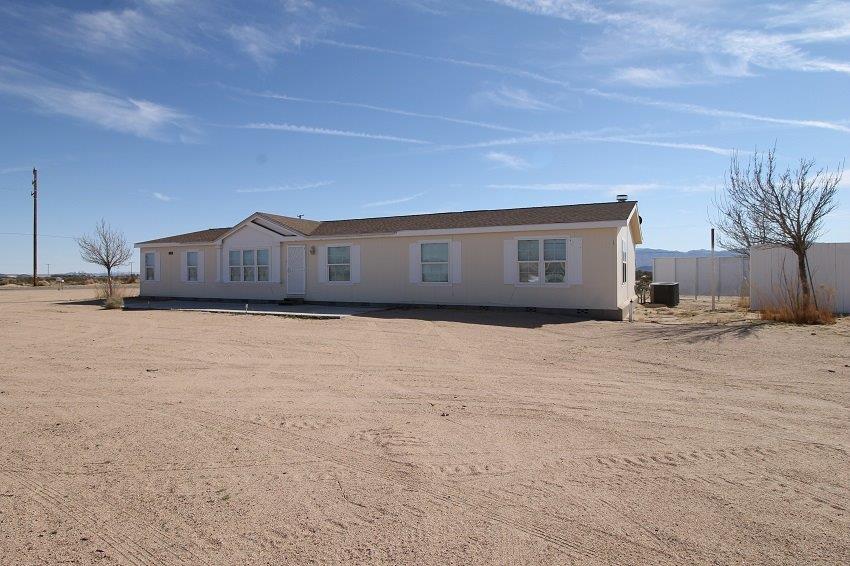 Undisclosed, Apple Valley, CA 92307 photo 27