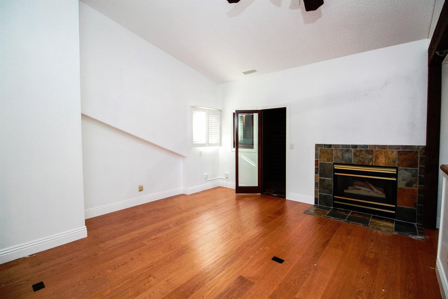 Undisclosed, Apple Valley, CA 92307 photo 25
