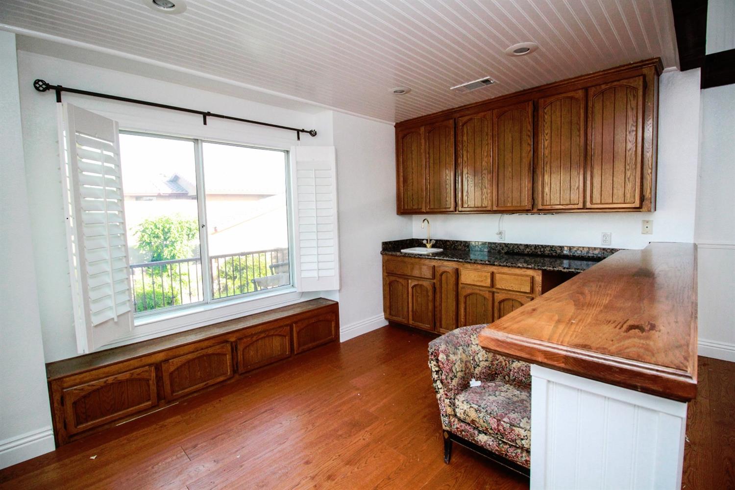 Undisclosed, Apple Valley, CA 92307 photo 26