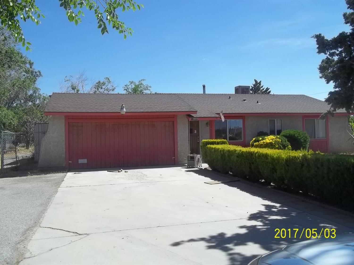 14969 Mission St, Hesperia, CA 92345 photo 1