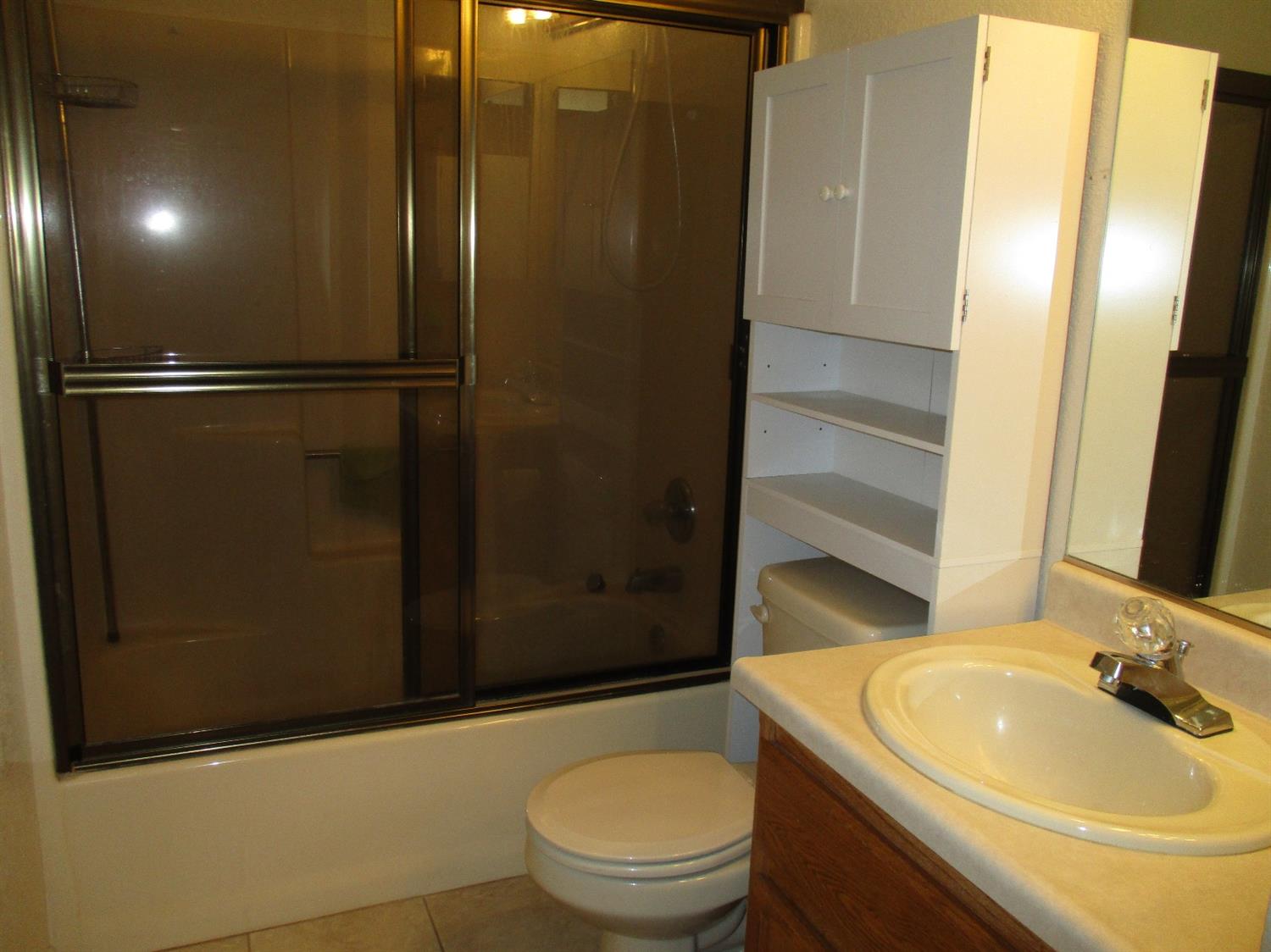 17184 Manzanita St, Hesperia, CA 92345 photo 9
