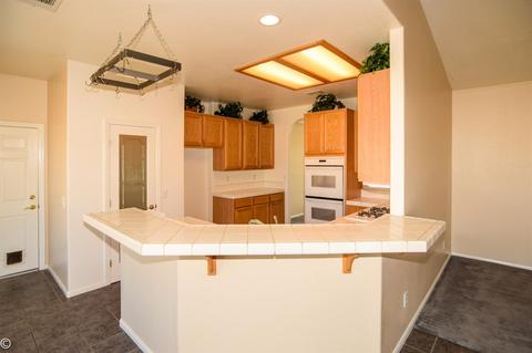 Undisclosed, Apple Valley, CA 92307 photo 10