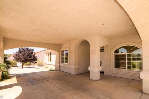 Undisclosed, Apple Valley, CA 92307 photo 3
