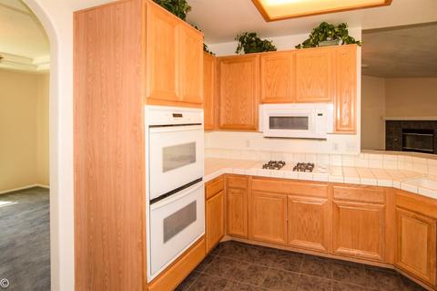 Undisclosed, Apple Valley, CA 92307 photo 11