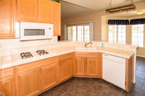 Undisclosed, Apple Valley, CA 92307 photo 12