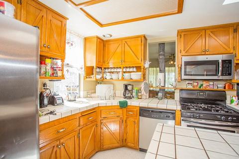14969 Cedar St, Hesperia, CA 92345 photo 17