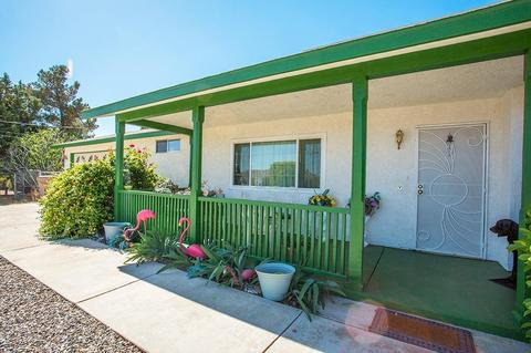 14969 Cedar St, Hesperia, CA 92345 photo 2