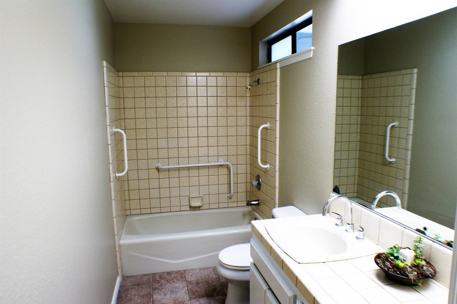 14371 Crow Rd, Apple Valley, CA 92307 photo 15