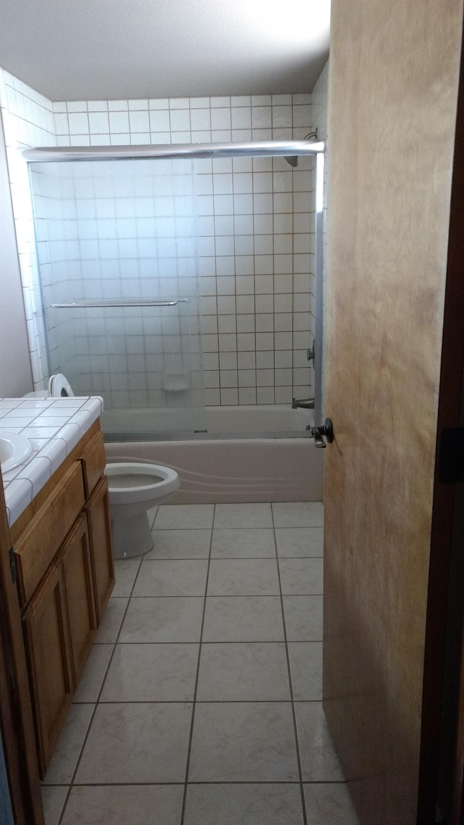 15214 Walnut St, Hesperia, CA 92345 photo 27