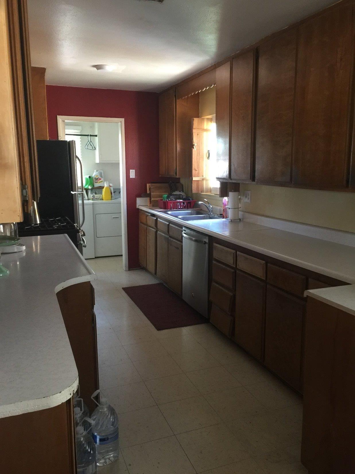 913 Las Amigas Dr, Barstow, CA 92311 photo 9
