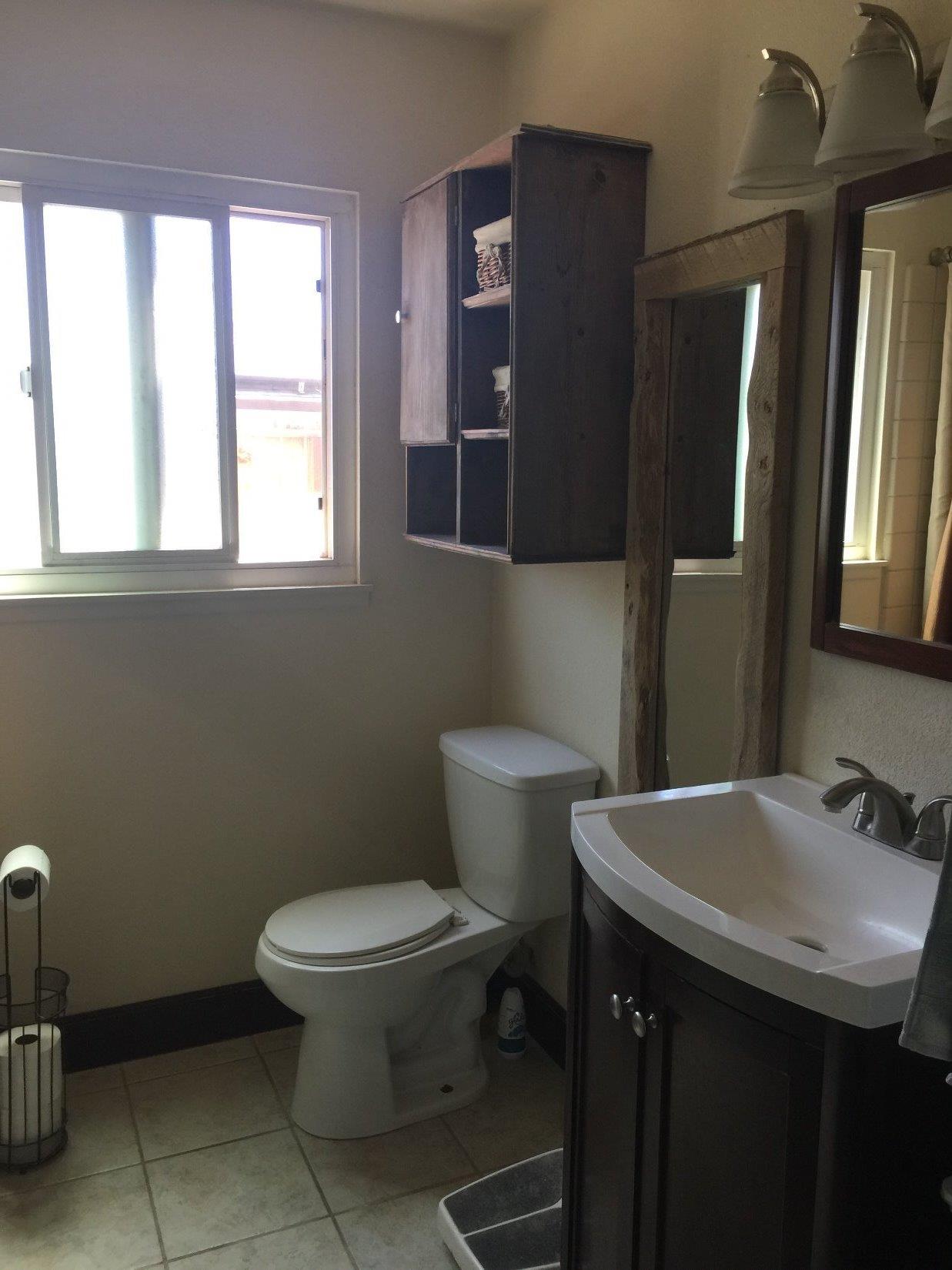 913 Las Amigas Dr, Barstow, CA 92311 photo 11