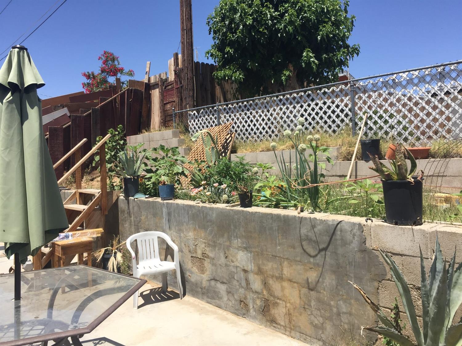 913 Las Amigas Dr, Barstow, CA 92311 photo 16