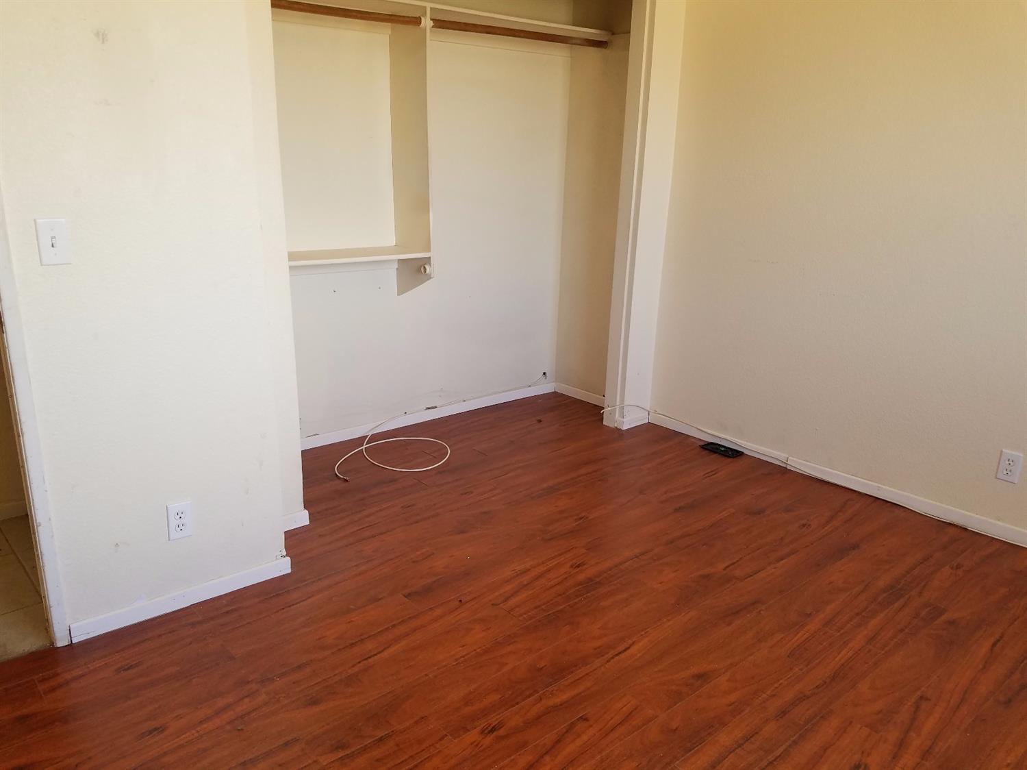 Undisclosed, Apple Valley, CA 92308 photo 9