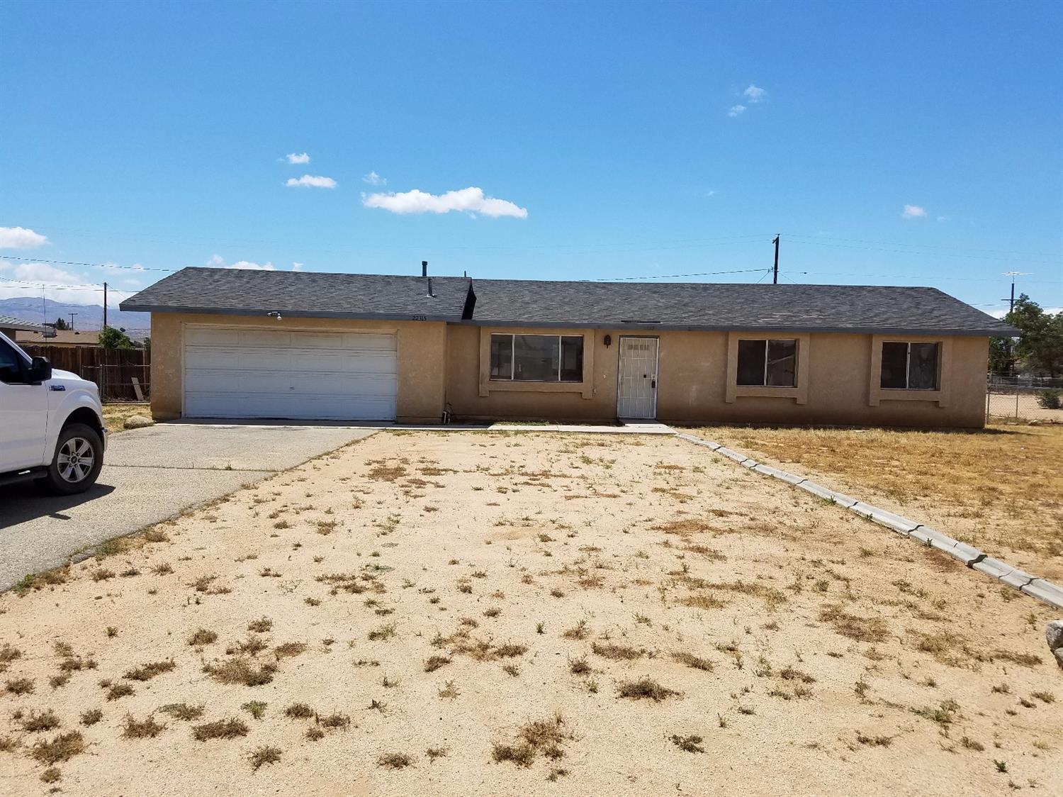 Undisclosed, Apple Valley, CA 92308 photo 2