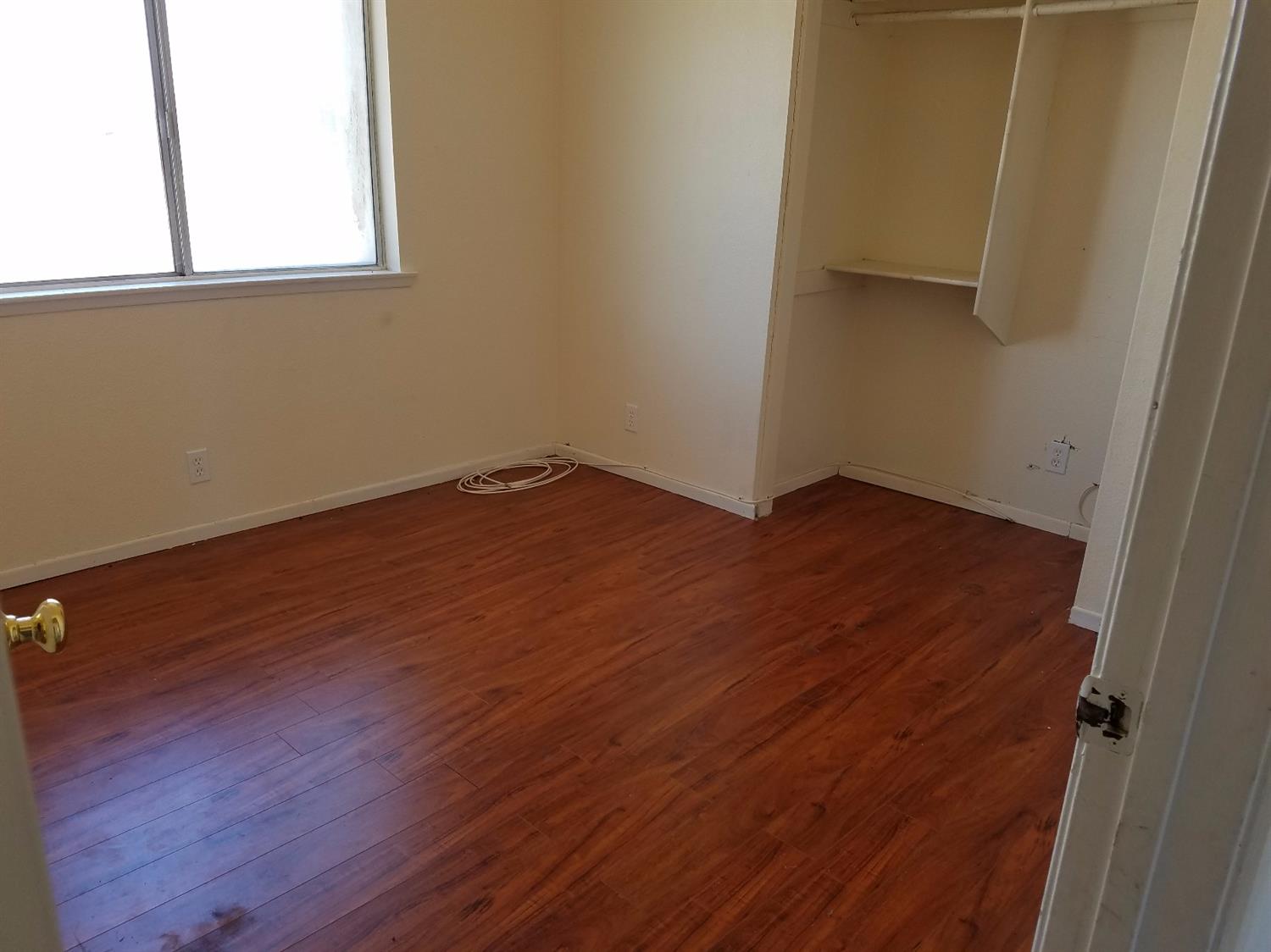 Undisclosed, Apple Valley, CA 92308 photo 8