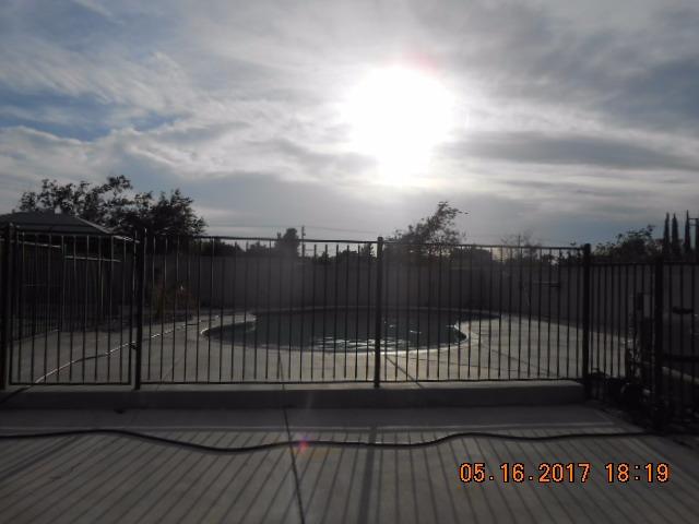 14772 Mesa St, Hesperia, CA 92345 photo 7