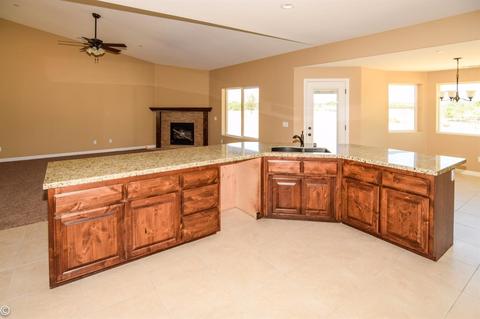 Undisclosed, Apple Valley, CA 92307 photo 21