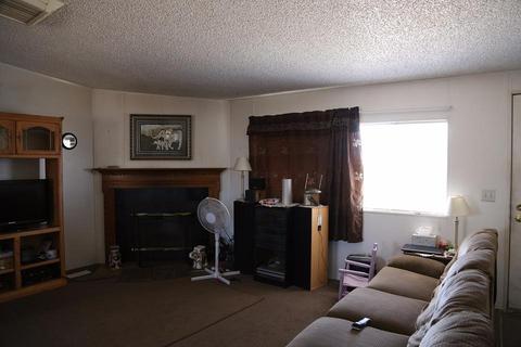 9476 Centola Rd, Phelan, CA 92371 photo 4