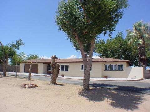 17756 Hercules St, Hesperia, CA 92345 photo 1